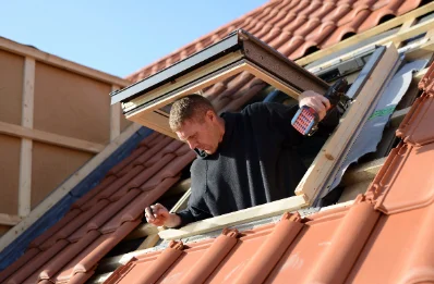 Pose de fenêtres de toit Velux à Montmarlon